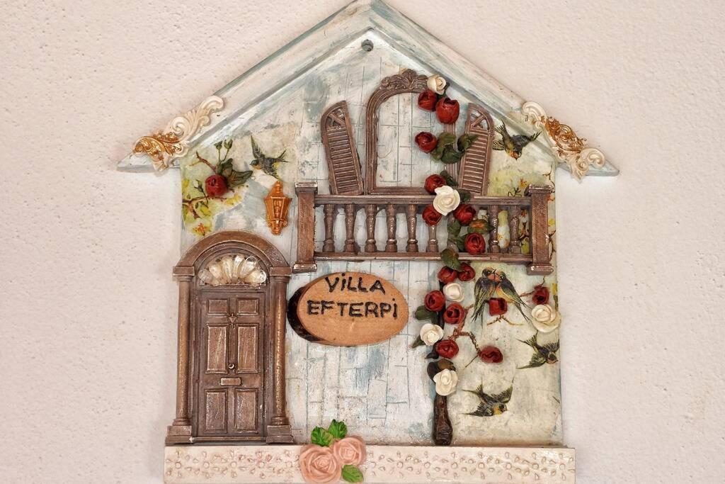 Traditional Villa Efterpi Chalki Town Екстер'єр фото